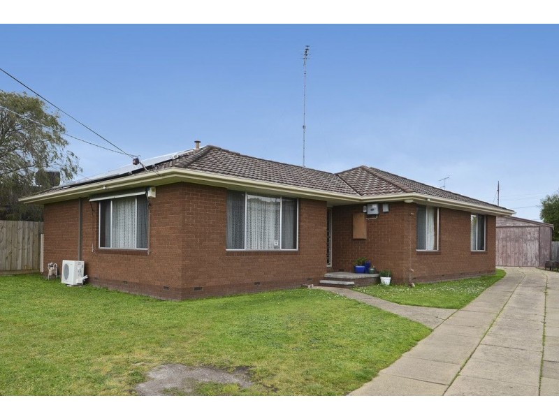 31 Melva Crescent, Whittington VIC 3219