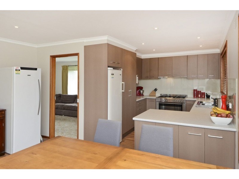 31 Melva Crescent, Whittington VIC 3219