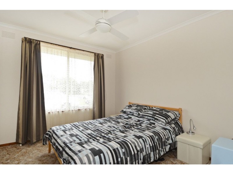 31 Melva Crescent, Whittington VIC 3219