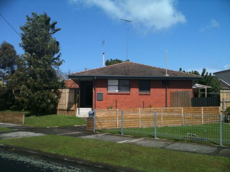 60 Neptune Avenue, Newcomb VIC 3219