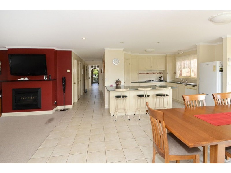 9 Taras Court, St Albans Park VIC 3219