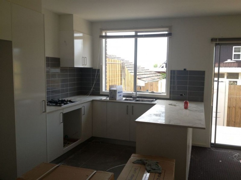 23/5 Peter Street, Grovedale VIC 3216