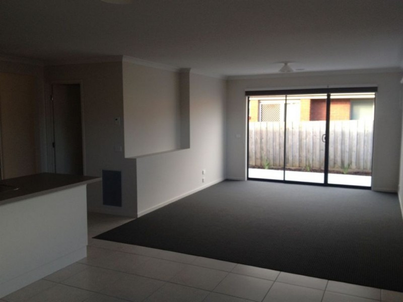 2/36 Tate Street, East Geelong VIC 3219