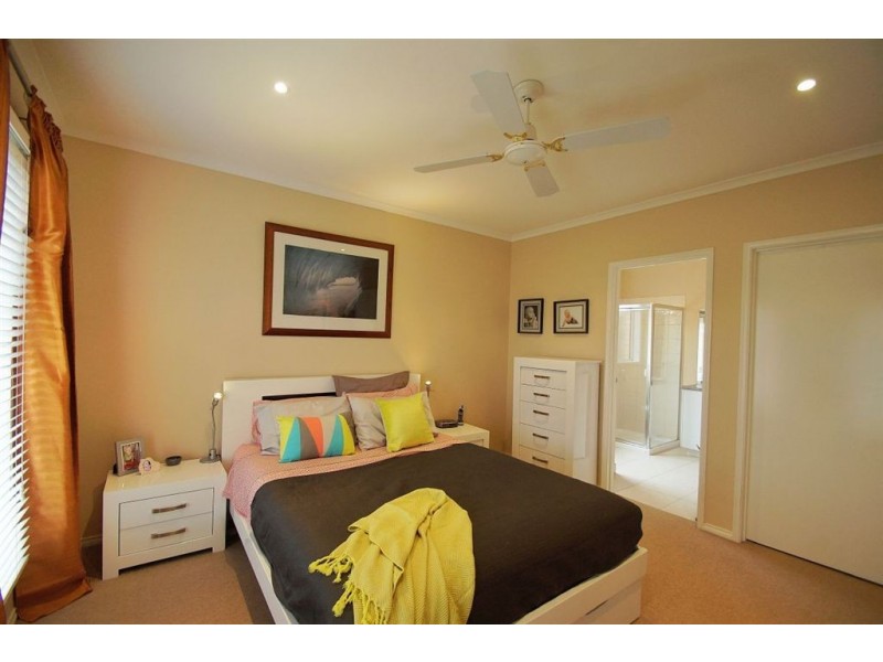 17 Cadarga Court, Grovedale VIC 3216