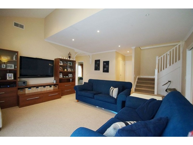 17 Cadarga Court, Grovedale VIC 3216