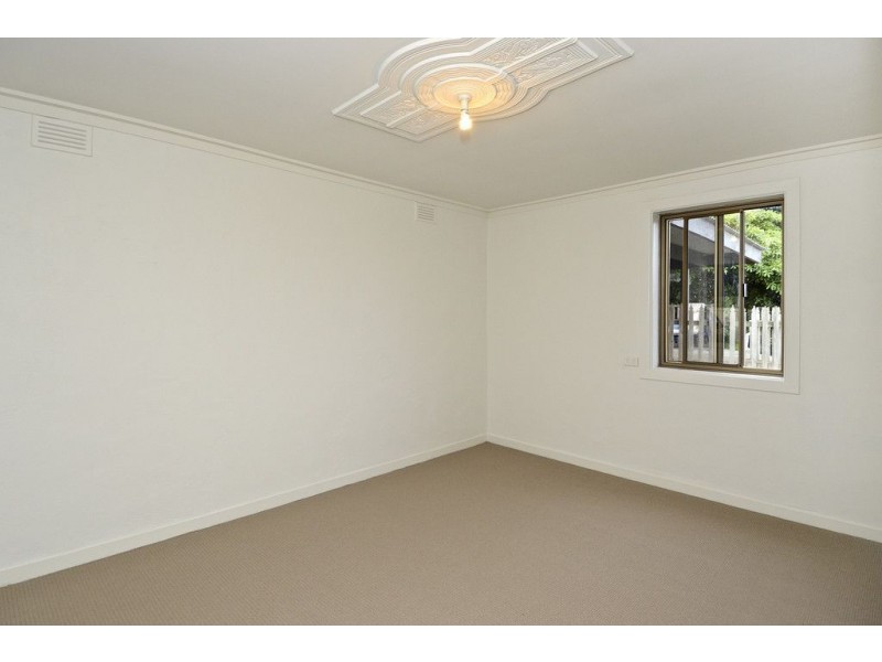 155 Boundary Road, Whittington VIC 3219