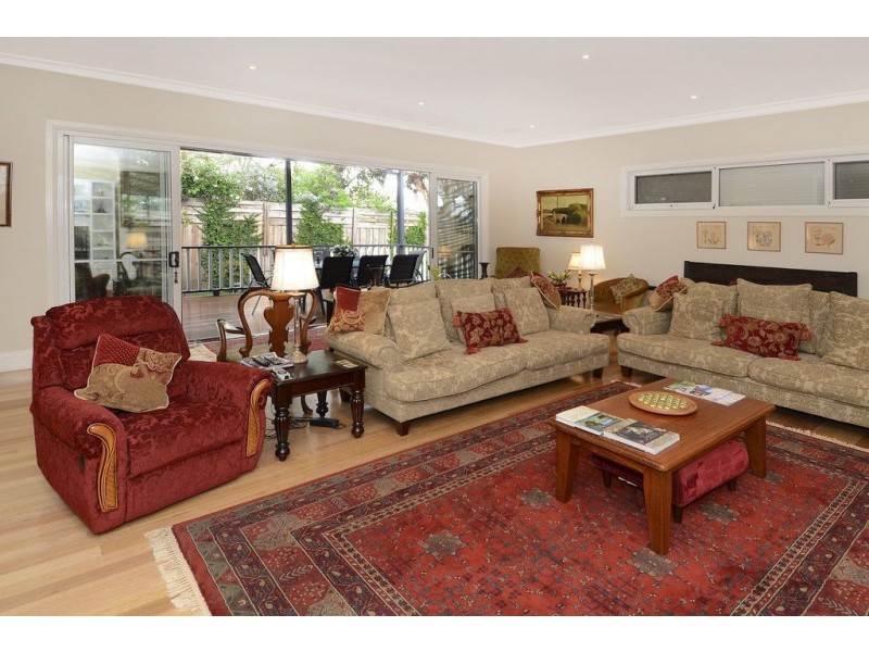 10 Drumcondra Avenue, Drumcondra VIC 3215