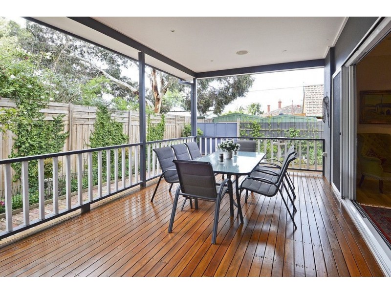 10 Drumcondra Avenue, Drumcondra VIC 3215