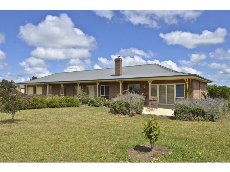 15 Fleurs Lane, Batesford VIC 3221