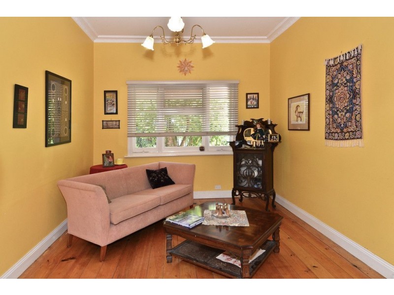 9 Normanby St, East Geelong VIC 3219