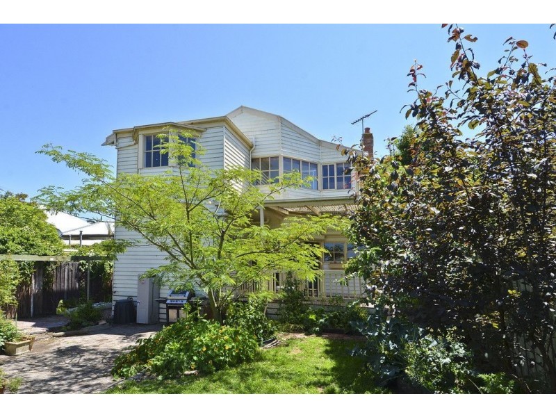 9 Normanby St, East Geelong VIC 3219