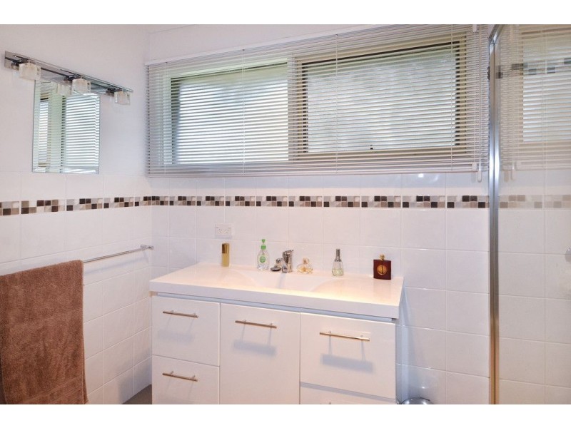 4 Wiggs Rd, Moolap VIC 3221