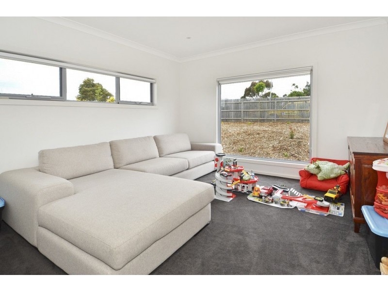 54 Greenfields Dve, Moriac VIC 3240