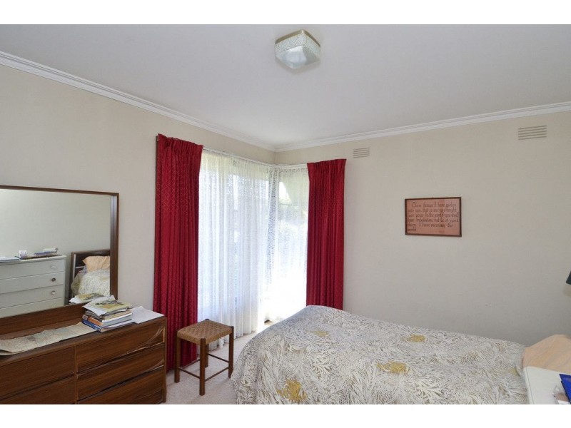 11 Wirth Crt, Newcomb VIC 3219