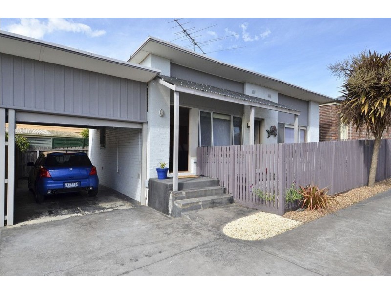 2/22 Walter St, East Geelong VIC 3219