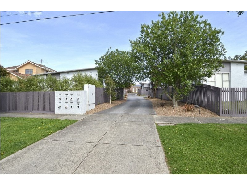 2/22 Walter St, East Geelong VIC 3219