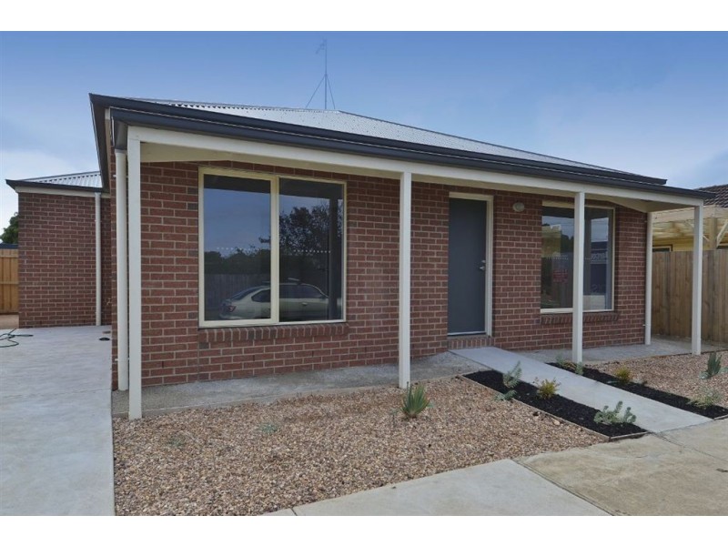 2a Poplar St, Newcomb VIC 3219