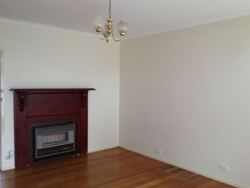 29 Lucas Street, Newcomb VIC 3219