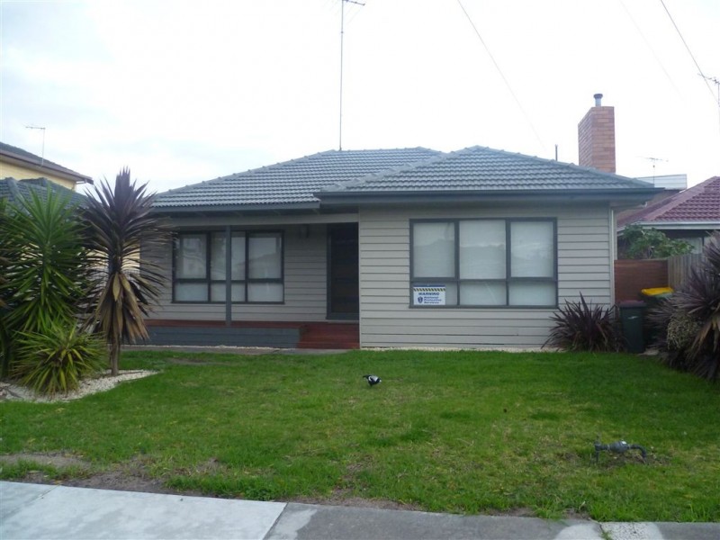 1/6 Glover Street, Newcomb VIC 3219