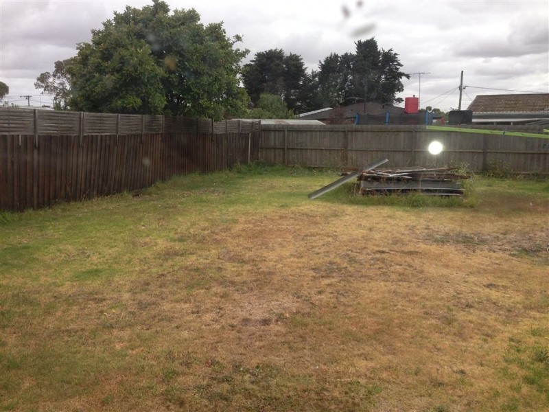 10 Sparks Road, Norlane VIC 3214