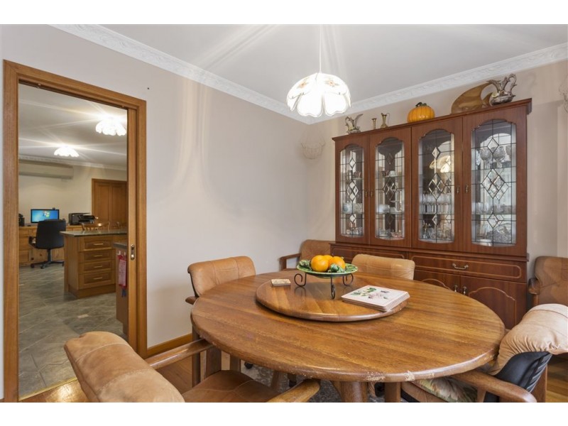 14 Buttercup Dve, Moriac VIC 3240