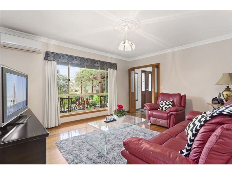 14 Buttercup Dve, Moriac VIC 3240