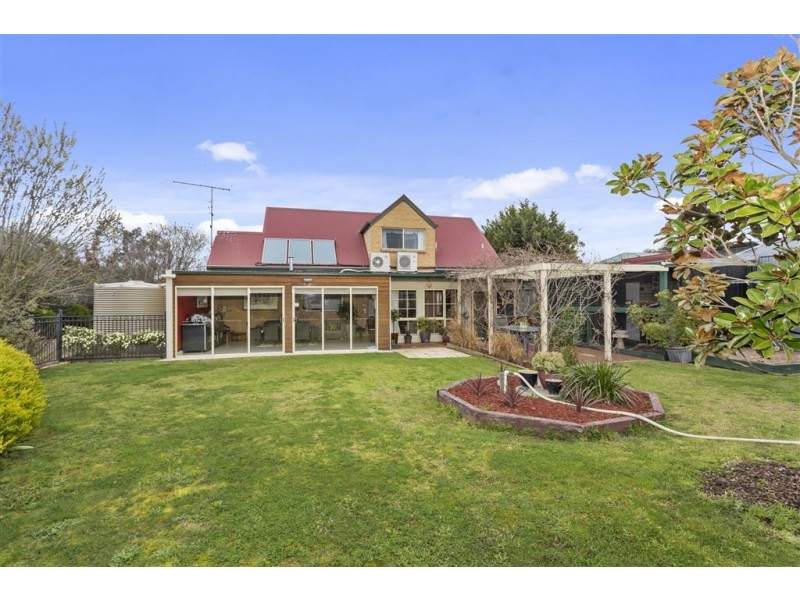 14 Buttercup Dve, Moriac VIC 3240