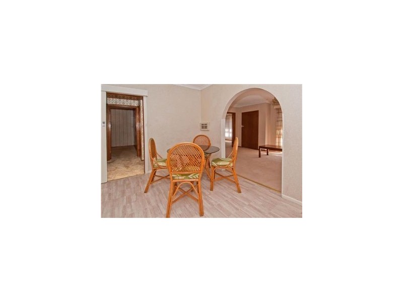 28 Watsons Road, Newcomb VIC 3219