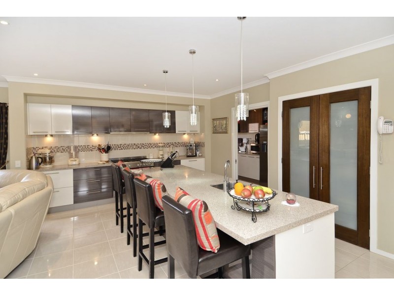 16 Fairvista Ave, Leopold VIC 3224