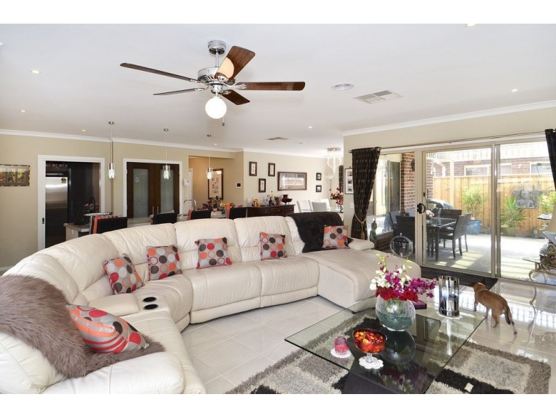 16 Fairvista Ave, Leopold VIC 3224