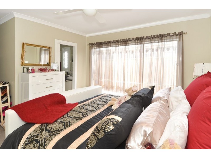 16 Fairvista Ave, Leopold VIC 3224