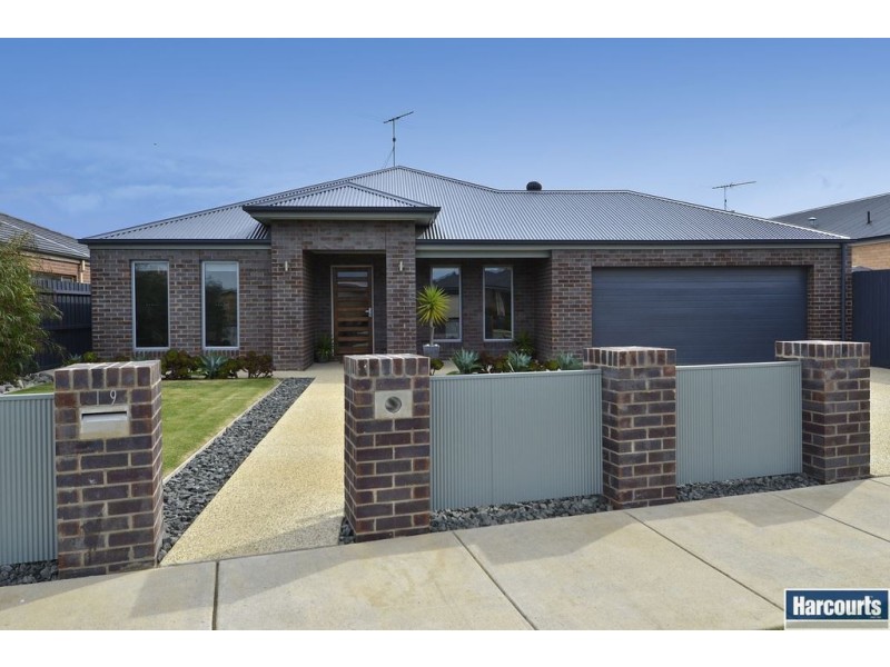 19 Yeoman Crt, Leopold VIC 3224