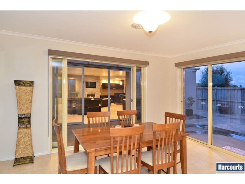 19-21 Birchwood Dve, St Albans Park VIC 3219