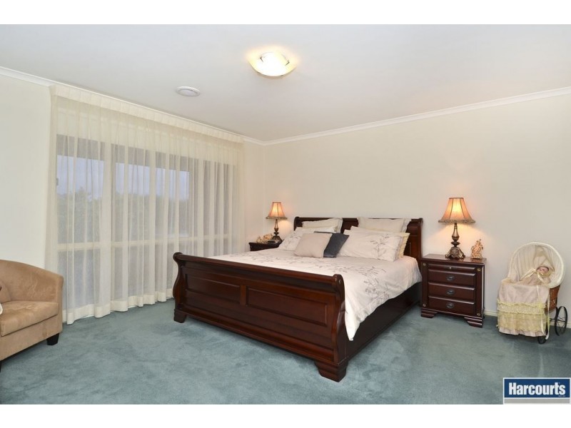 19-21 Birchwood Dve, St Albans Park VIC 3219