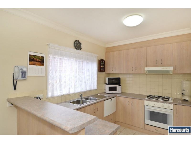 2/21 Evans St, Belmont VIC 3216