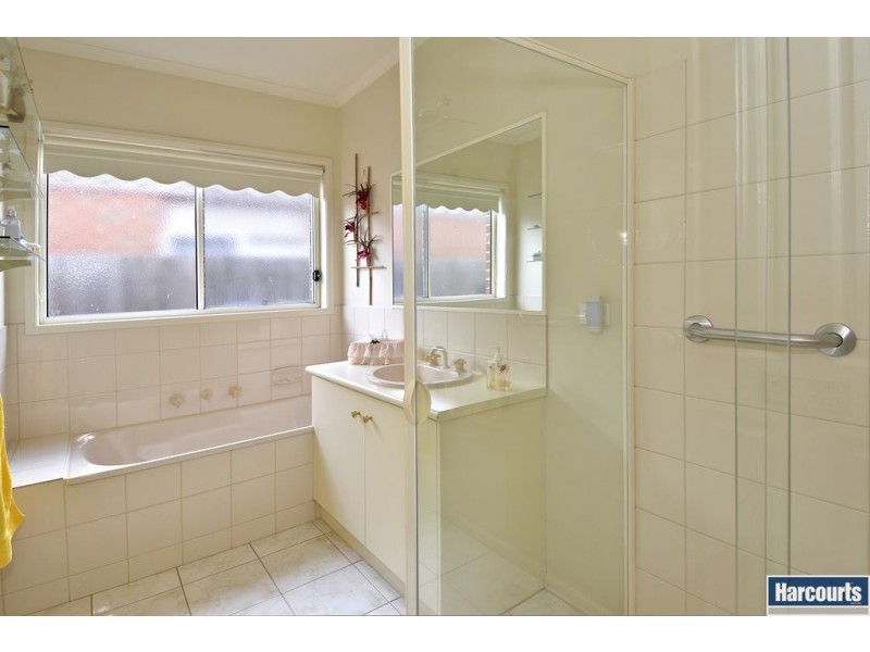 2/21 Evans St, Belmont VIC 3216