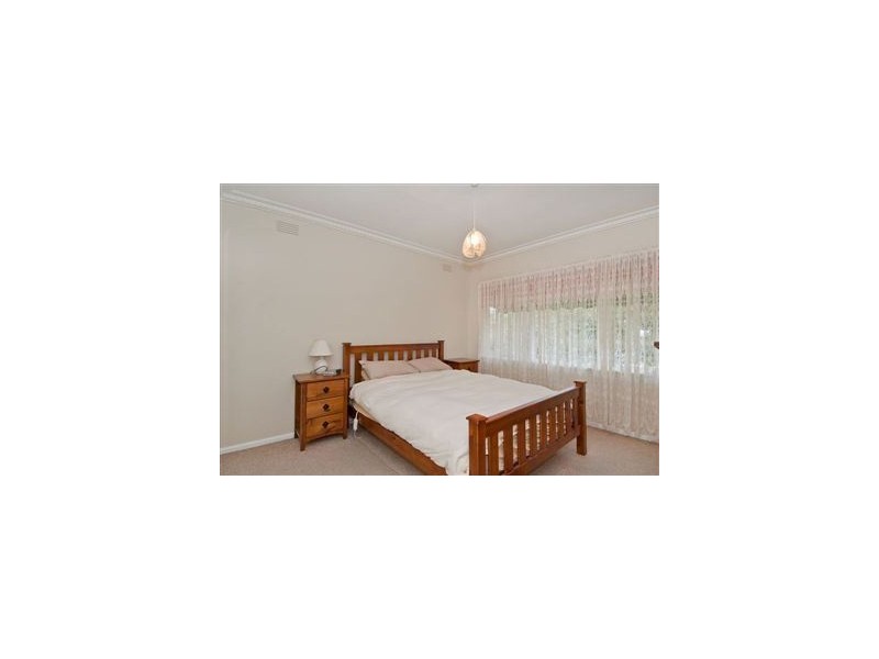 19 Breadalbane Street, Newcomb VIC 3219