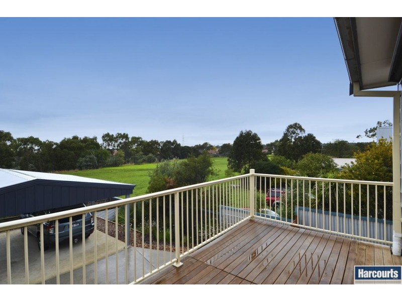 12 Waurnvale Drive, Belmont VIC 3216