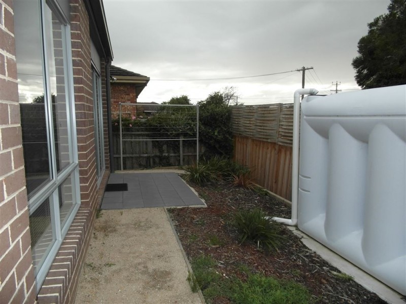 16/5 Peter Street, Grovedale VIC 3216