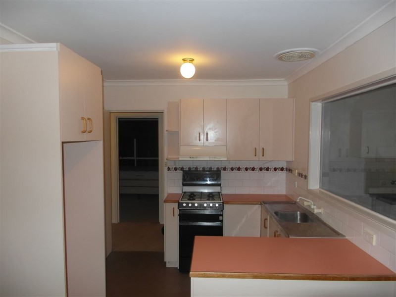 1 Rose Court, Newcomb VIC 3219