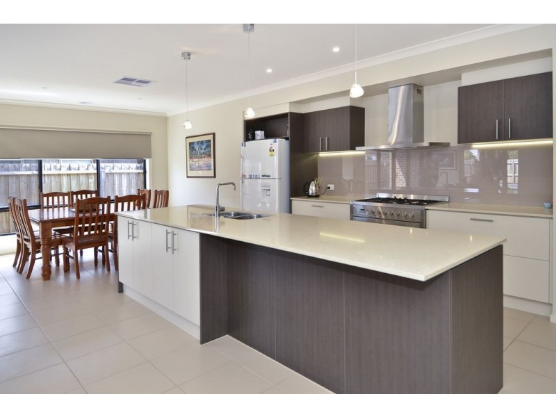 69 Pollard Dve., Leopold VIC 3224