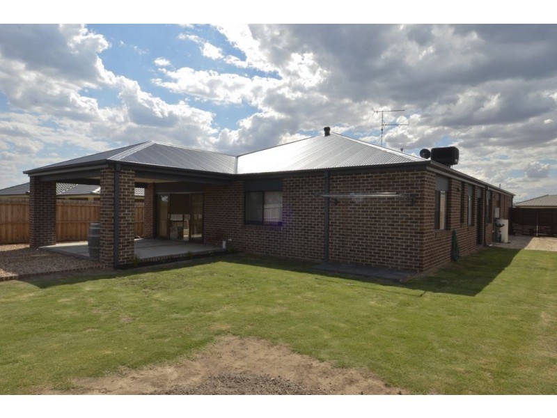 69 Pollard Dve., Leopold VIC 3224