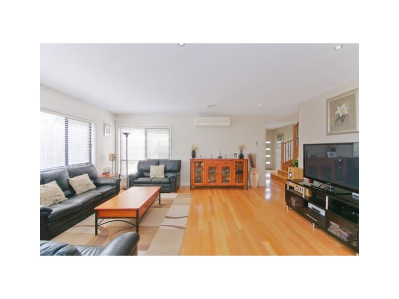 3/29 Vista Rd, Newtown VIC 3220
