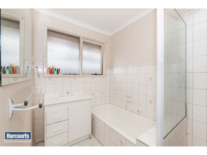 8 Sirius Court, St Albans Park VIC 3219