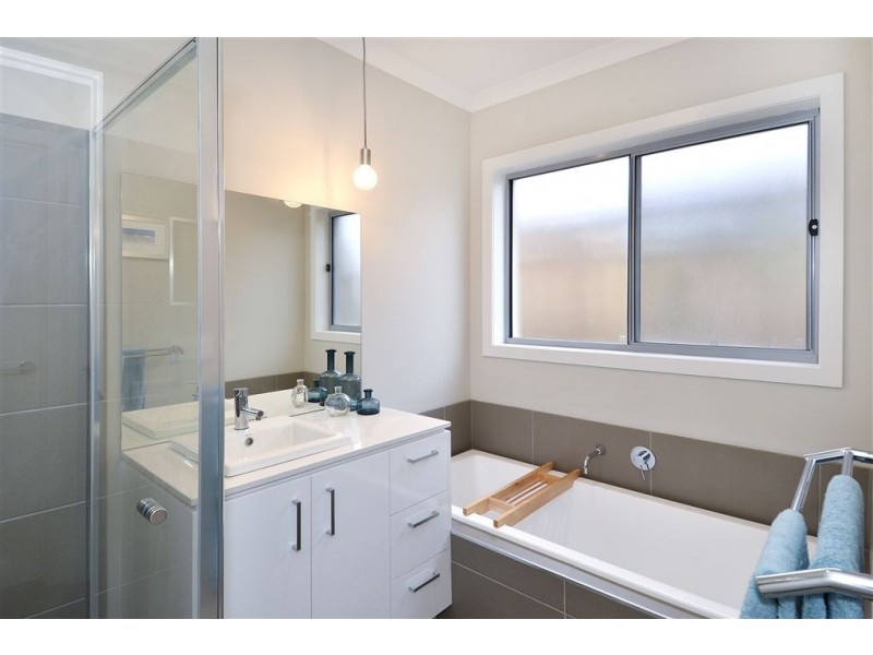 12 Village Green Drive, Leopold VIC 3224