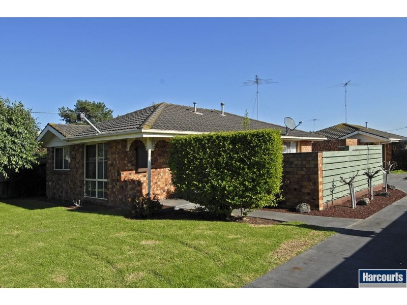1/158 Wilsons Rd, Whittington VIC 3219