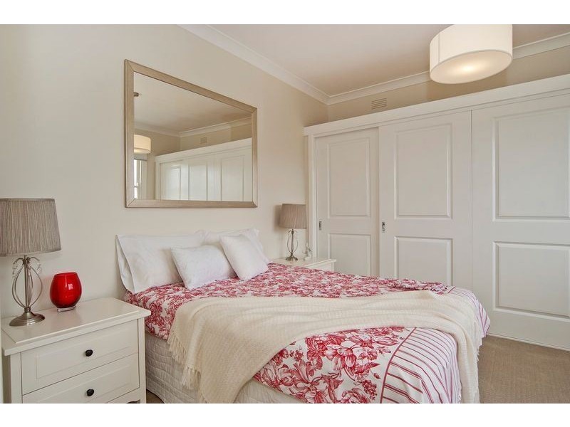 1/7 Lancaster Avenue, Newcomb VIC 3219