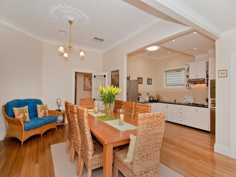 90 Elizabeth Street, Geelong West VIC 3218