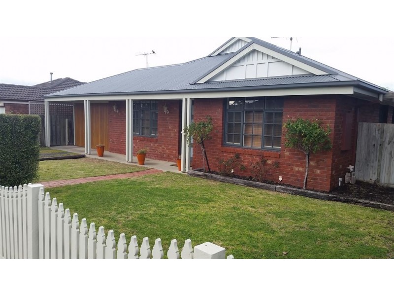 43 Bickford Road, Grovedale VIC 3216