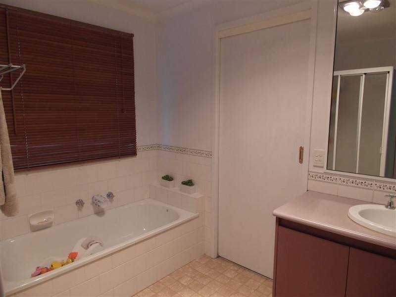 43 Bickford Road, Grovedale VIC 3216